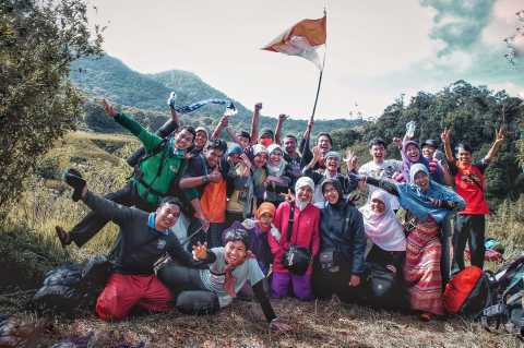 Happy, Tegal Panjang